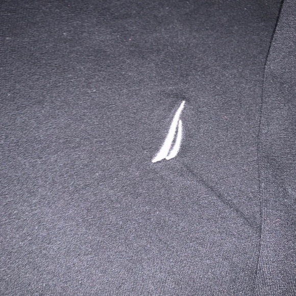 Boys Nautica long sleeve t-shirt - Picture 2 of 3